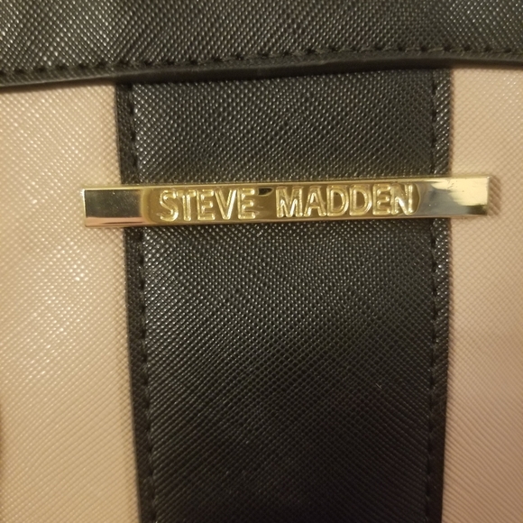 Steve Madden Bowler Purse - Picture 3 of 3